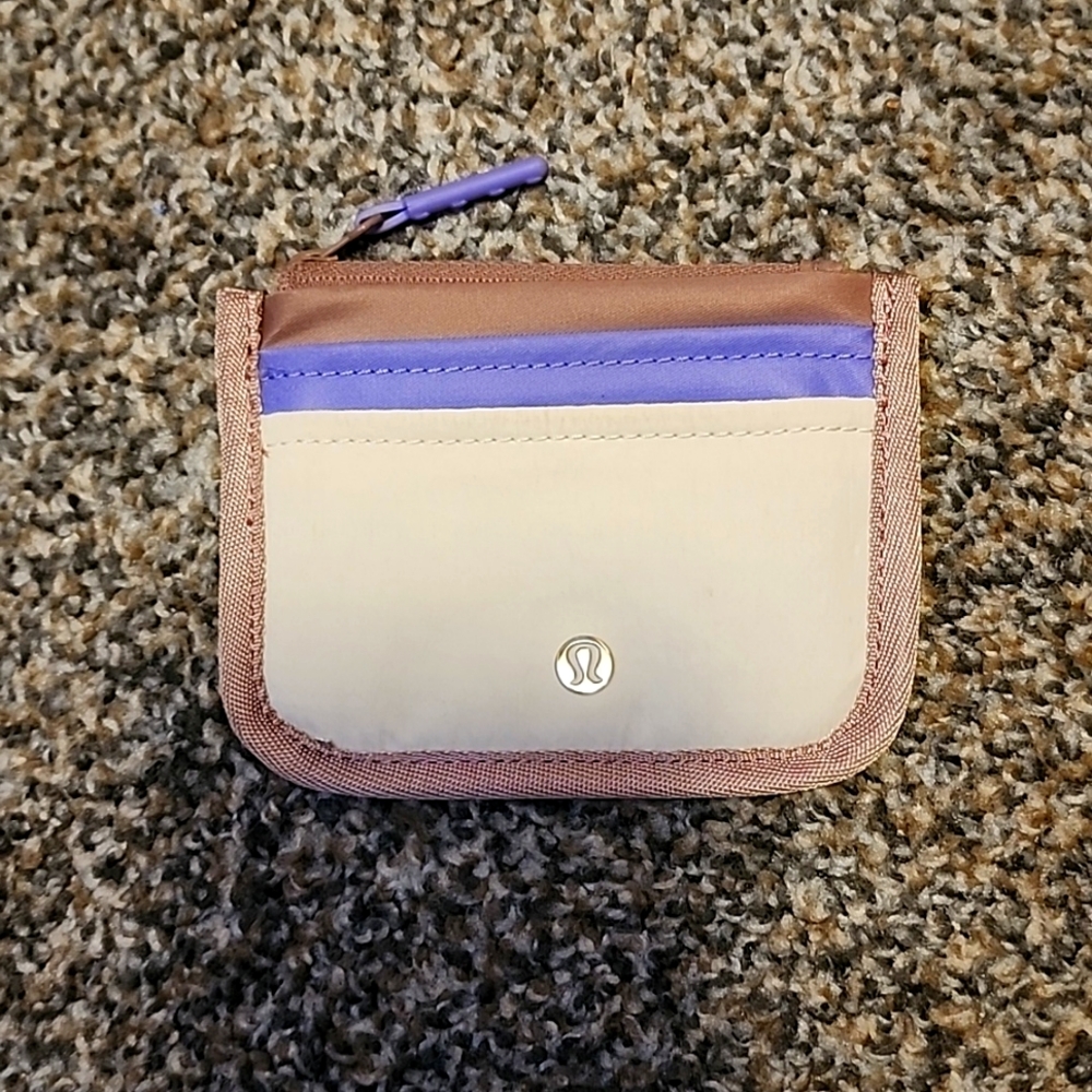 Lululemon True Identity Card Case
